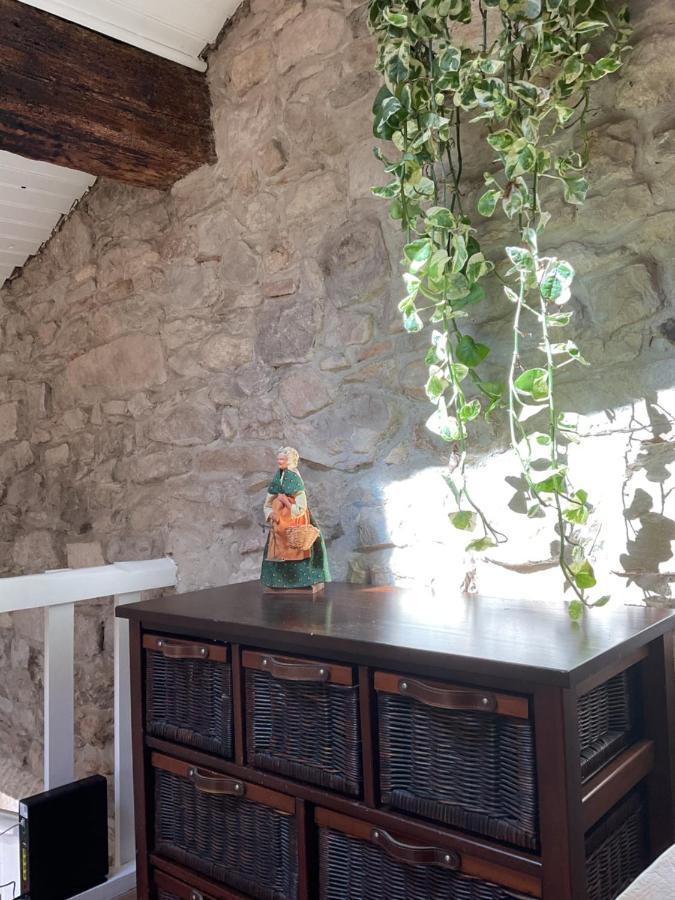 Ferienwohnung Place Aux Herbes Nîmes Exterior foto